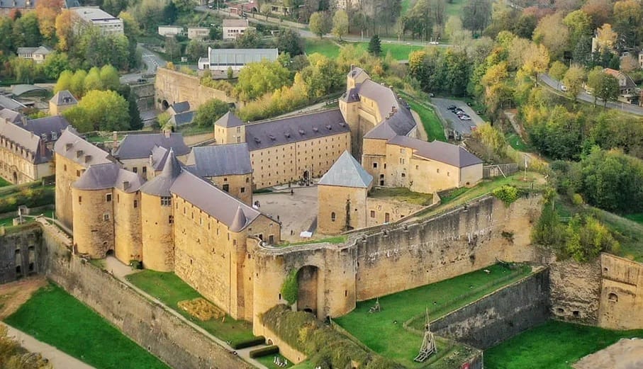 Chateau_Sedan_vue_de_haut1683782916073